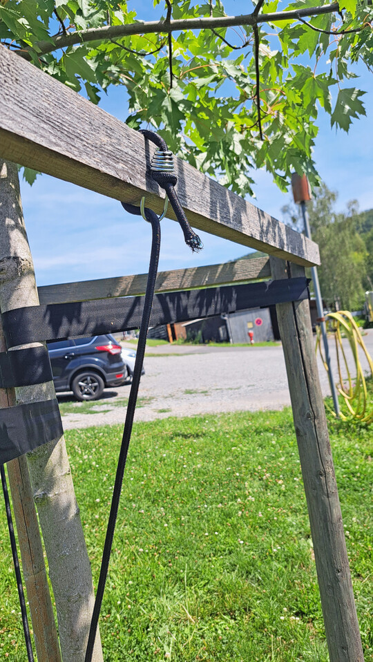 Einfache Befestigung des Expanderseils mit Haken
