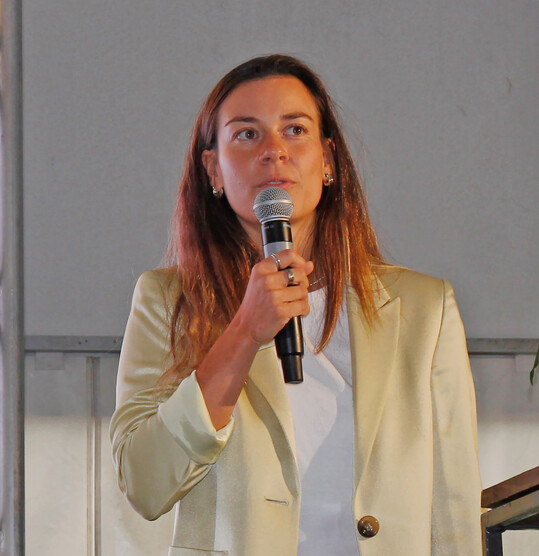 Kati Hussermann begrte die rund 170 Gste aus Kommunen, GaLaBau und Planung.