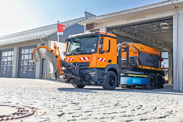 Ein vollelektrischer Straen-Winterdienst ist machbar! Das bewies im vergangenen Winter ein E-Actros von Daimler Trucks bei der Autobahnmeisterei Mnchberg.