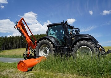 Neues AUTO-CONTOUR-System fr seine TIFERMEC Auslegemulcher.