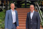Künftiger und aktueller BGL-Hauptgeschäftsführer: Dr. Guido Glania und Dr. Robert Kloos beim Erstbesuch im Haus der Landschaft in Bad Honnef Ende Juni 2022. Dr. Glania übernimmt die Aufgaben seines Vorgängers im Juli 2023.