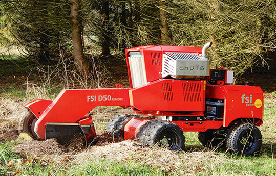 Die Stubbenfrse FSI D50 in Aktion