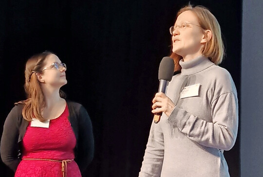 Patricia Werner (links) und Nora Huxmann, TU Dresden