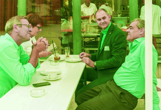 1. Juli 2016, bdla Berlin-Brandenburg, mit Dr. Hartmut Balder (l.) und Ralf Semmler (2. v. r.)