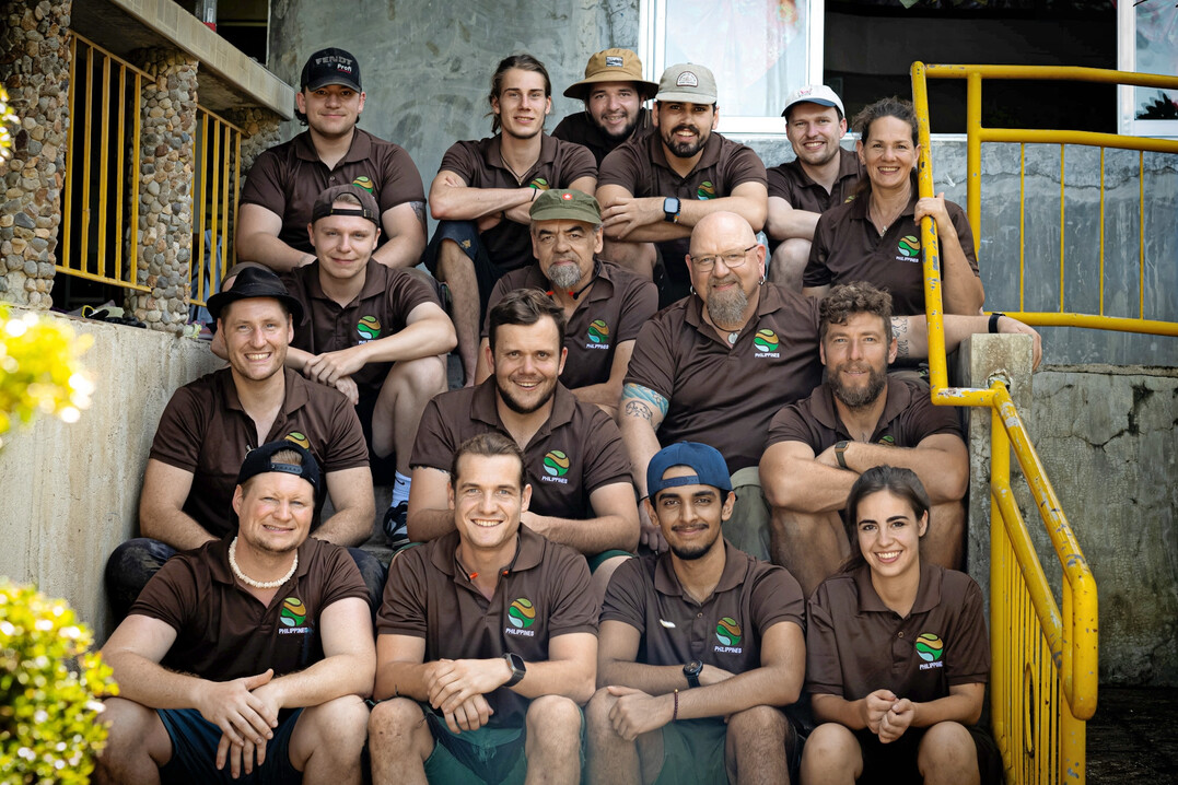 Jonas Straub, vorn, 2. v. l., Tjards 2. Reihe von oben, 2. v. l.