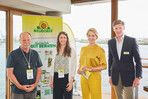 Von links nach rechts: Dieter Gaißmayer (Staudengärtnerei Gaißmayer), Judith Barbolini (rheingold Institut), Judith Rakers (Moderatorin) und Neudorff-Geschäftsführer Richard von Herman