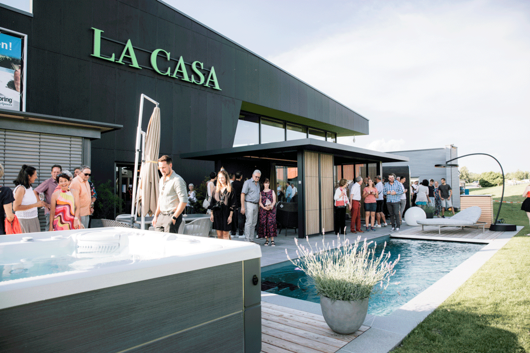 15 Jahre Wohnkonzepte von LA CASA, Outdoor wie Indoor – rund 1.500 Besucherinnen und Besucher feierten mit.