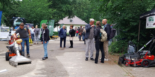 Das JKI-Gelnde bietet viel Platz fr Demonstrationen.