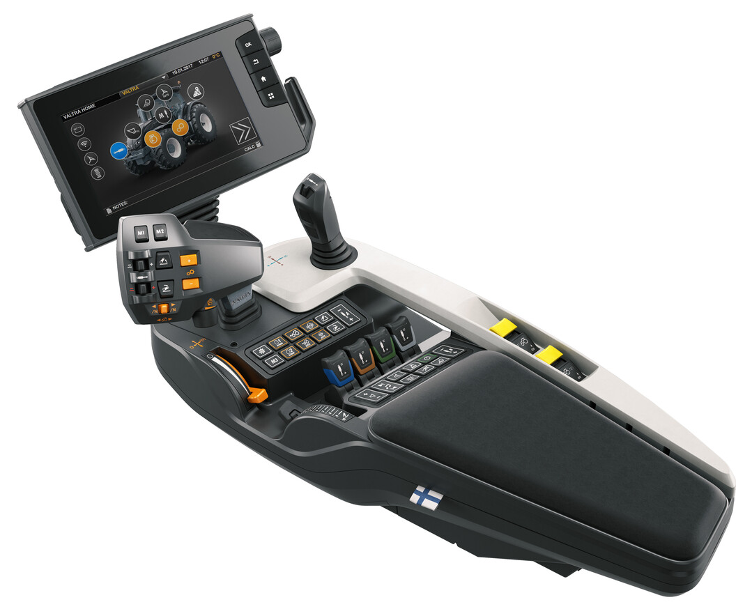 Die Valtra SmartTouch Benutzeroberfläche ist ein neuer Ansatz in Sachen Bedienerfreundlichkeit und Design. Alle wichtigen Funktionen sind ganz einfach und schnell zu erreichen.