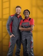 Für jeden Mitarbeiter das passende Outfit – und ein einheitlicher Auftritt. Dabei unterstützt der textile Mietdienstleister DBL mit modernen Kollektionen im Full-Service.