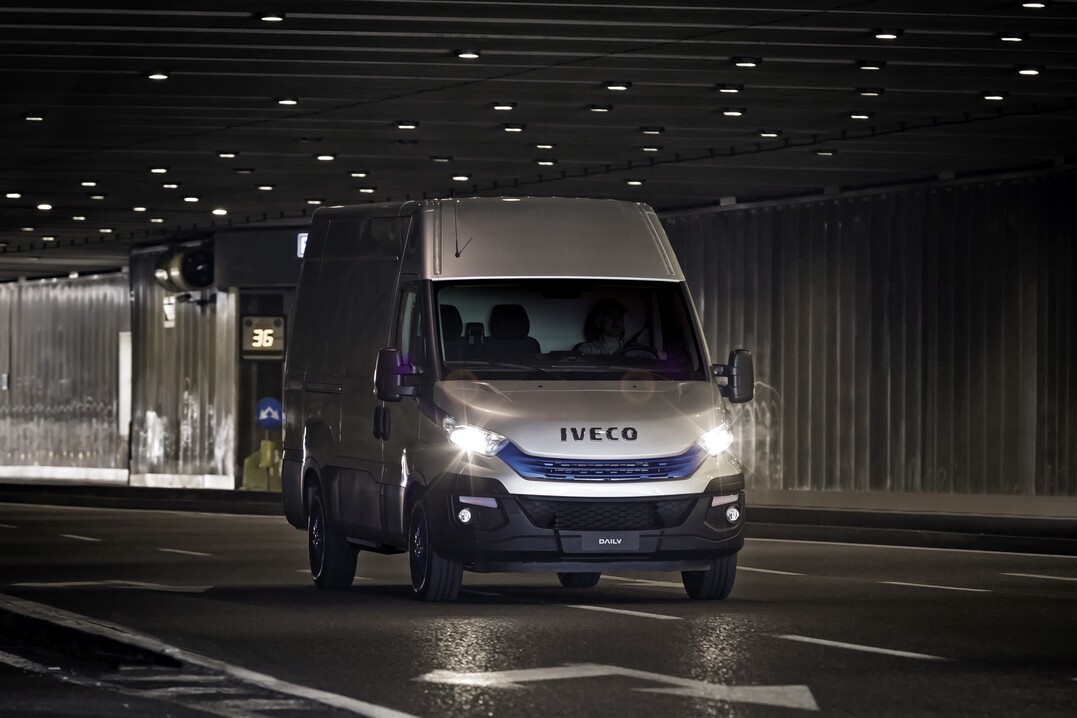 Der Daily von IVECO wurde bei der Leserwahl des ETM Verlags zum VAN of the Year 2018" gewhlt. 
