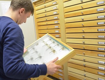 Die Rolle dieses Umweltwissenschaftlers bernimmt Michael Demanowski. 