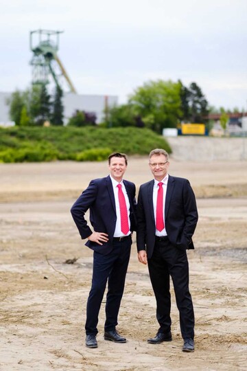Herr Thorsten La (links) und Herr Manfred Lenhart (rechts), Geschftsfhrer der BROCK Kehrtechnik GmbH
