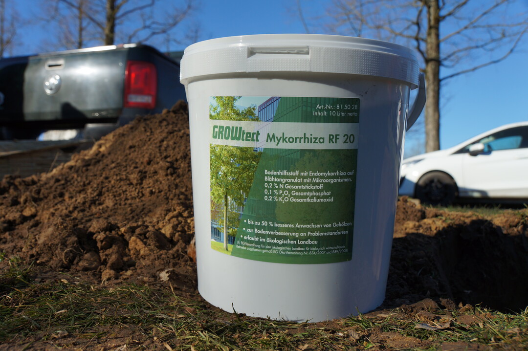 Das Produkt GROWtect kam auch bei der "Kleinen Gehlzpflanzschule" zum Einsatz.