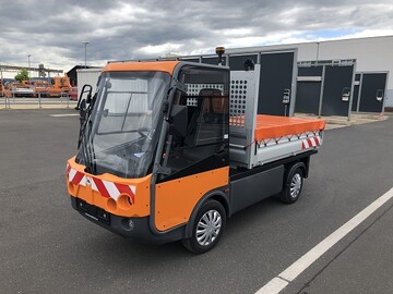 Esaogono entwickelt und produziert elektrische Kurzstrecken-Nutzfahrzeuge fr den Transport von Gtern und Personen. 