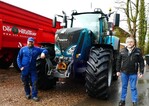 Von links nach rechts: Landwirt Gregor Jörgens und Gerhard Kortenbruck von exatrek (Aufnahme Februar 2021)