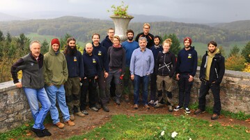 Team der Baumkultur Pfefferer, links Ulrich Pfefferer, 5. v. r. Harald Jetter
