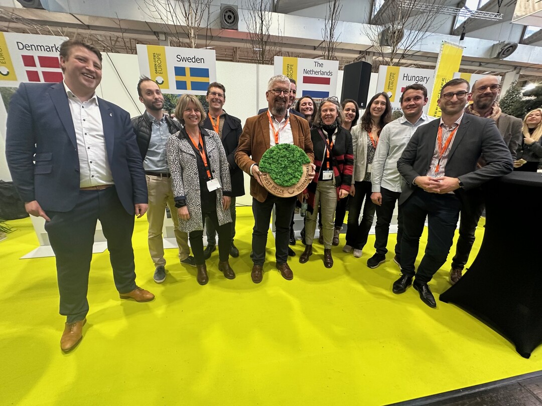 Ein Projekt der Metropole Lyon in Frankreich wurde mit dem Green Cities Europe Award der European Nurserystock Association (ENA) ausgezeichnet. „LES JARDINS DE PRE GAUDRY“ hatte die Jury überzeugt.