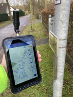 Für die erleichterte Datenaufnahme bzw. -korrektur direkt vor Ort steht den Mitarbeitern zudem die luxData.easy-App zur Verfügung, für die lediglich ein mobiles Endgerät und eine App-Lizenz benötigt werden.