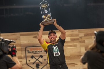 Danny Mahr jubelt ber seine zweite Deutsche Meisterschaft. 