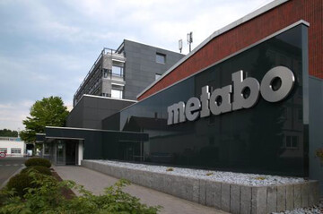 Der Metabo Stammsitz in Nrtingen hat eine zentrale Bedeutung fr die Nhe zu den europischen Mrkten.