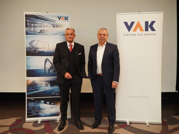 Der neue Vorstand des VAK: Prsident Burkard Oppmann (links) und Vizeprsident Paul Rosenstihl