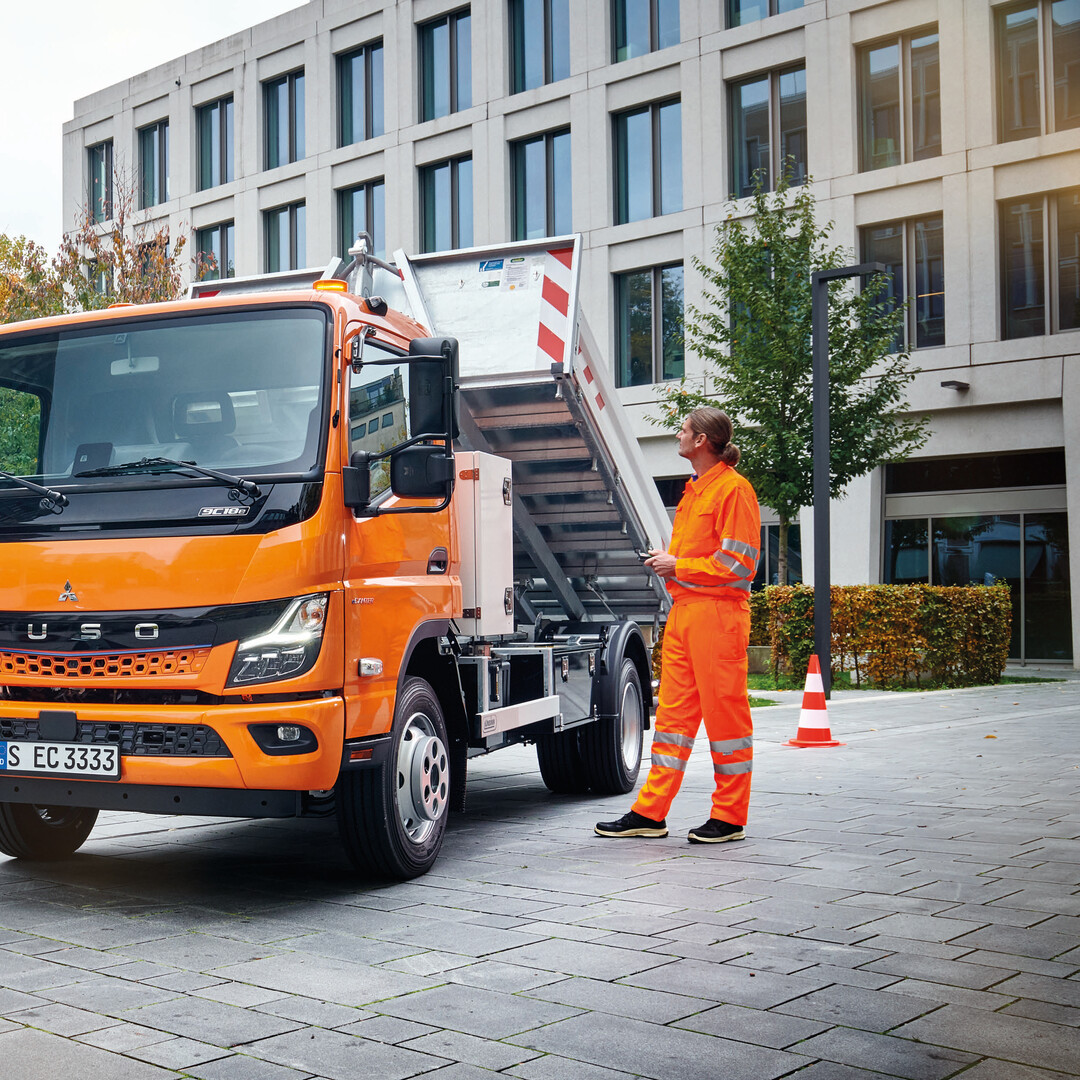 Die Produktlinie Unsinn Orange steht fr hochwertige Abrollkipper und Anhnger, die Kommunen eine optimale Lsung fr ihre vielfltigen Anforderungen bieten.