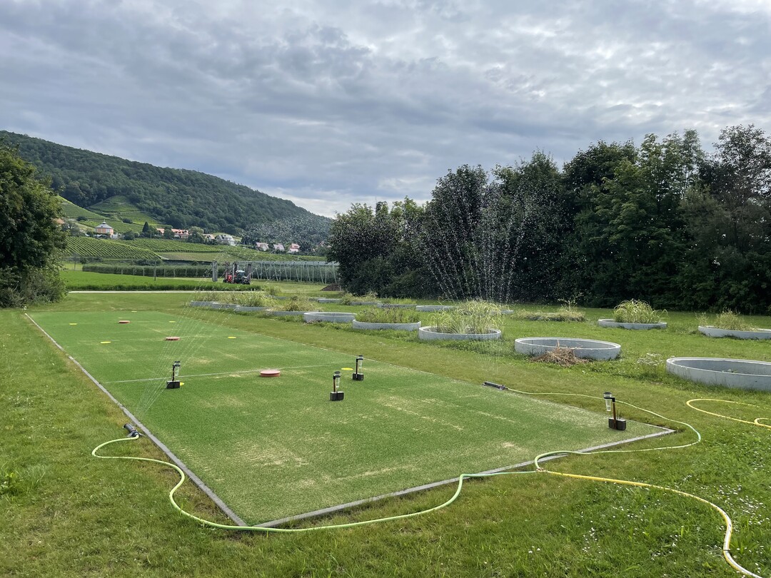 Versuch zur Sportplatzentwsserung