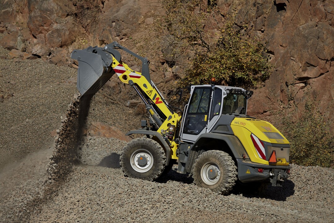 Wacker Neuson – all it takes! Dieses Versprechen gibt Wacker Neuson mit einem umfassenden Programm an Baumaschinen und -geräten, Ersatzteilen und Dienstleistungen an seine weltweiten Kunden.