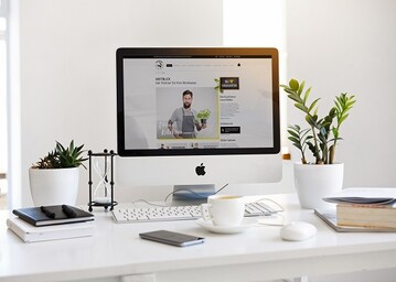 Eine eigene Plattform, individuelle Logins, optisch an die jeweilige Corporate Identity des Kunden angepasst: mit den neuen B2B-Shops bietet Weitblick seinen Kunden ab sofort ein absolutes Plus an Service. 