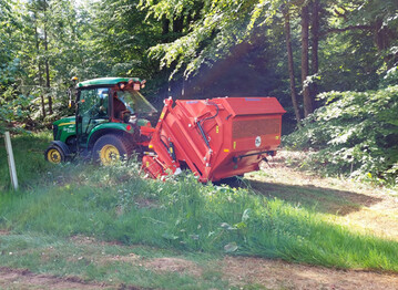 Wiedenmanns Super 500 im Einsatz auf herausforderndem Terrain.